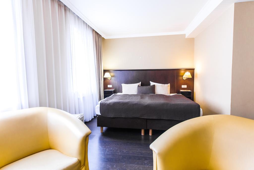 Spa Hotel Panorama كارلوفي فاري المظهر الخارجي الصورة